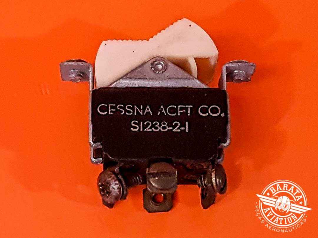 S1238-2-1 CESSNA ROCKER SWITCH ON/OFF; 15/10A - 125/250 V