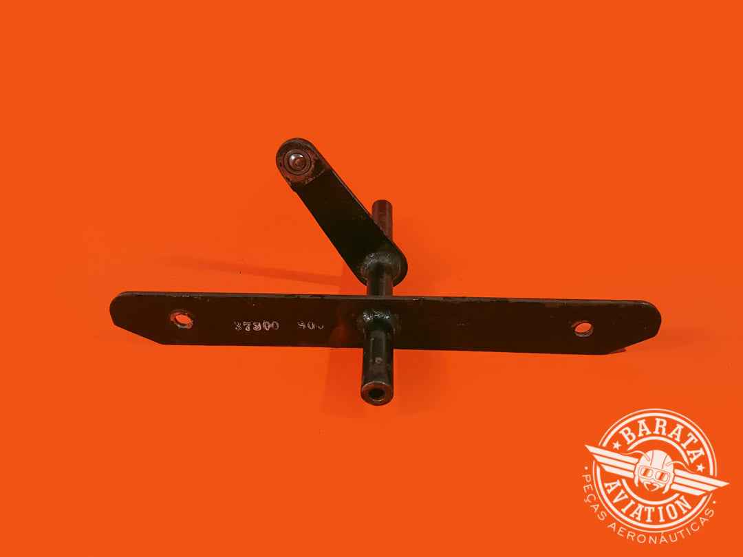 L/H AILERON BELLCRANK ASSEMBLY - P/N 37290-00