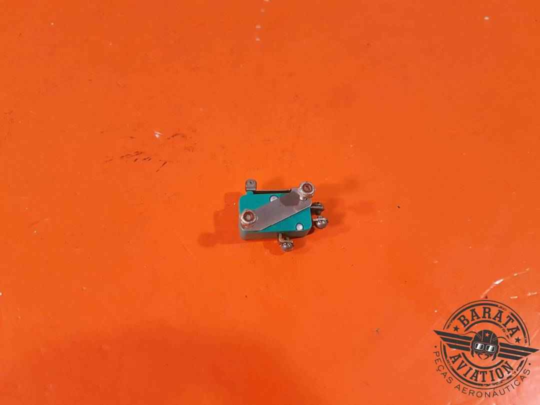 SWITCH-COLD LIMIT S124 CABIN VENTILATION JUNCTION BOX P/N: MS25253-1