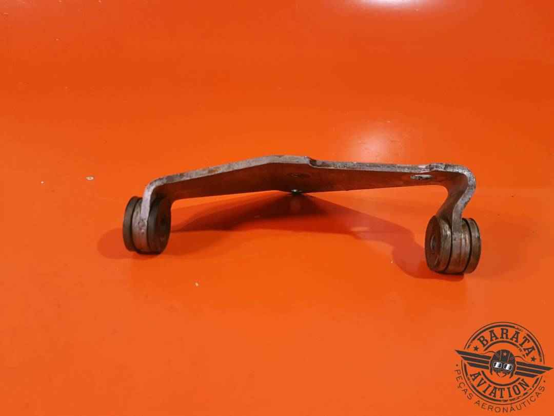 BRACKET,ALTERNATOR P/N: 627690