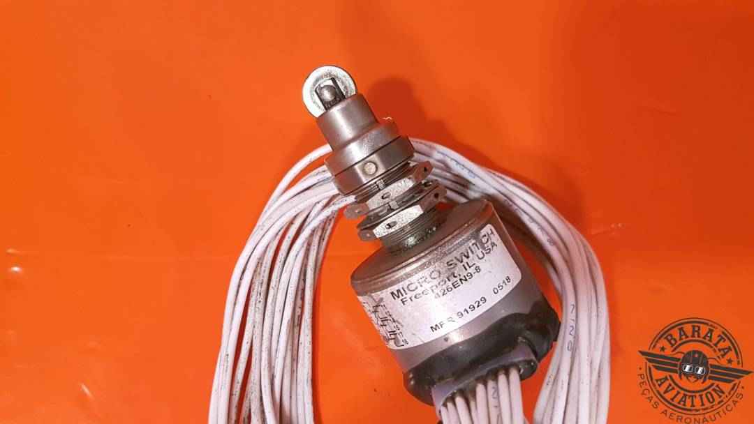MICRO SWITCH MAIN LANDING GEAR SYSTEM P/N: 426EN9-8