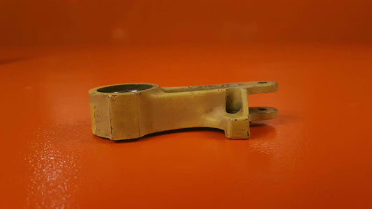 002-524012-15 Beechcraft Co-Pilot R/H Rudder Pedal Arm Assy