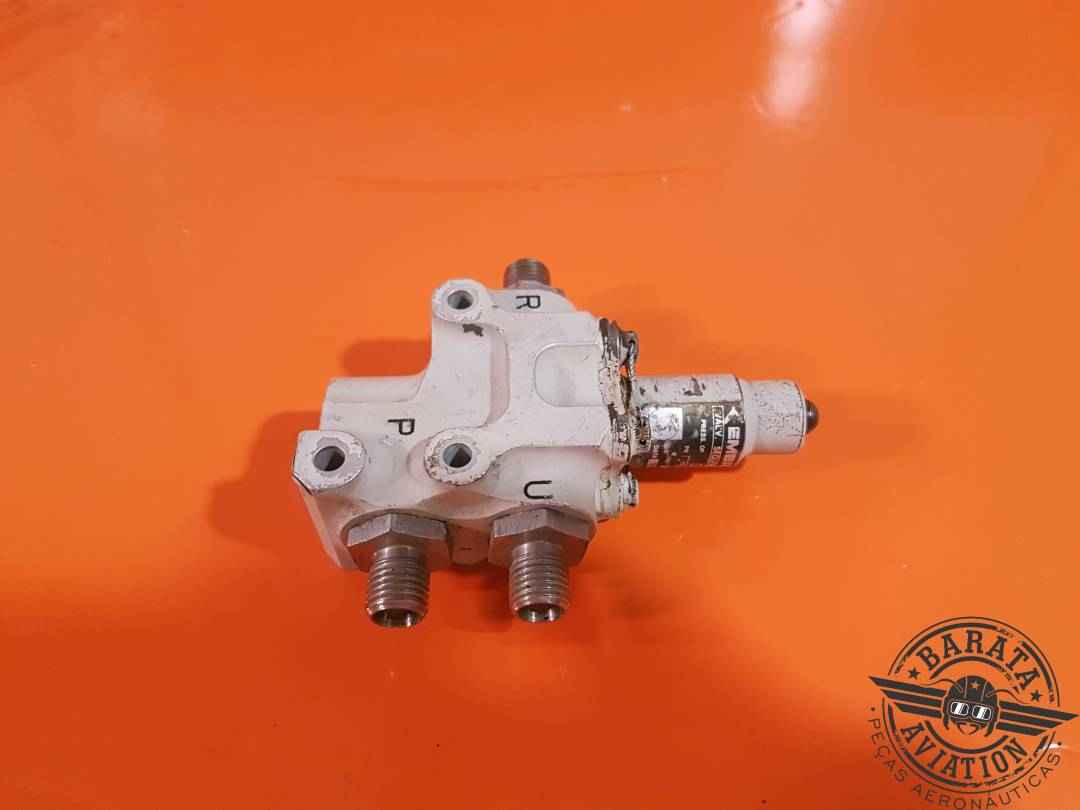 120-32943-001 Embraer Sequence Valve Assy - 3000 psi