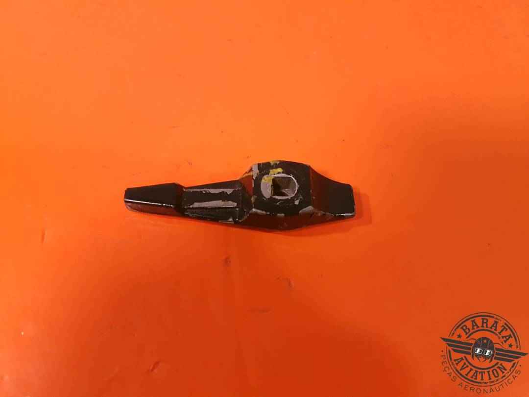 FUEL SELECTOR HANDLE  P/N: 0716623-2