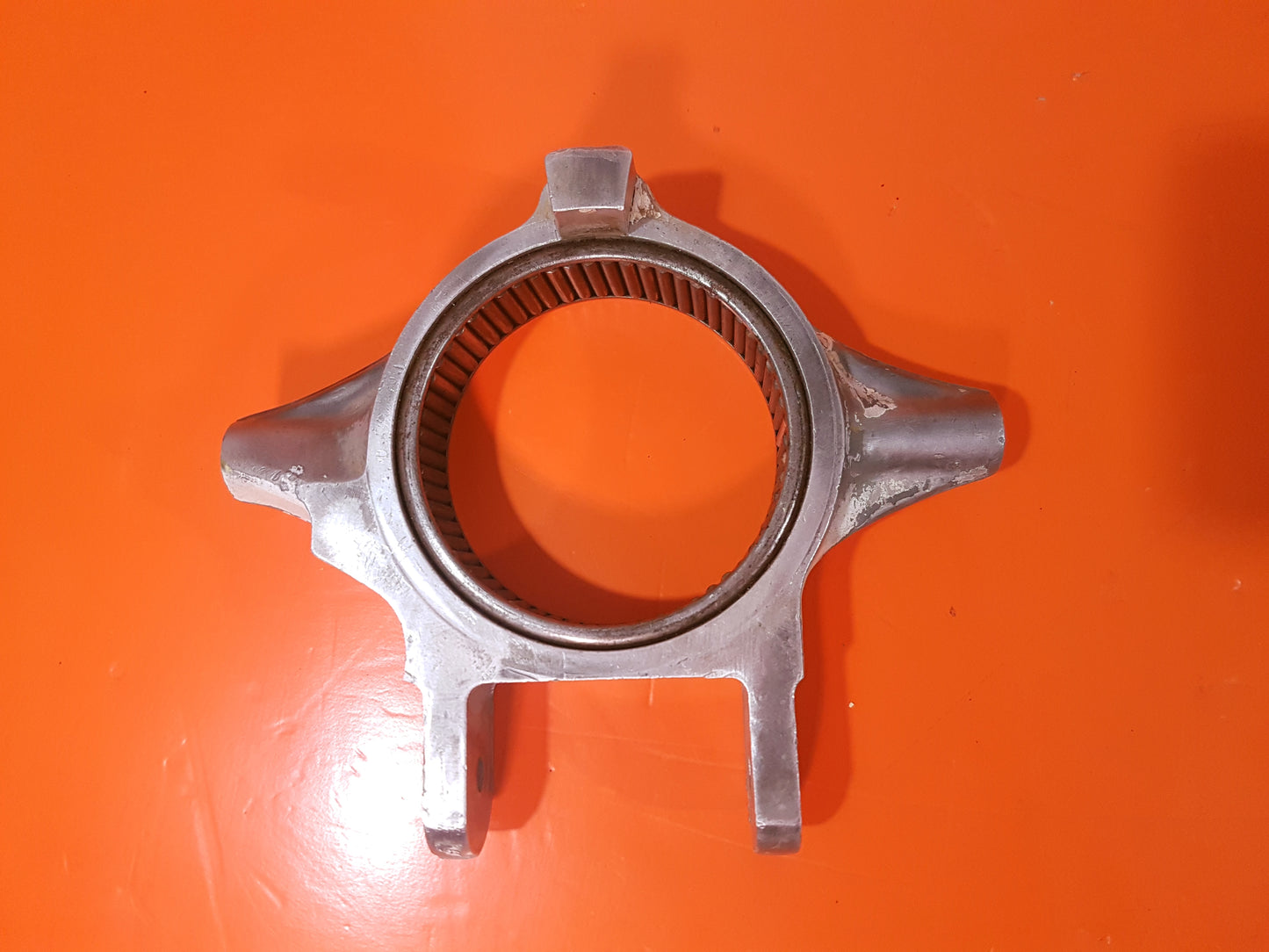 0442502-1 Cessna Nose Gear Steering Collar