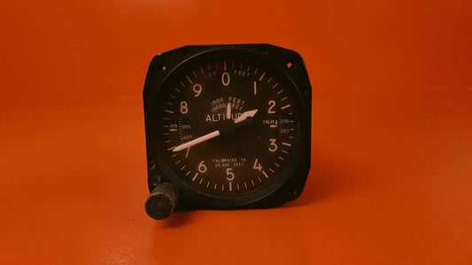 5934D-3 United Altimeter