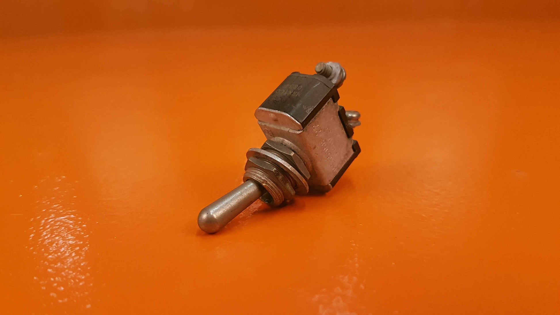 MS35058-22 CH Toggle switch