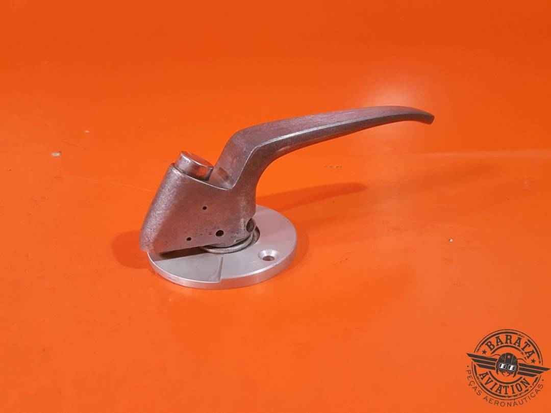 CABIN DOOR HANDLE ASSEMBLY INSIDE P/N: 95-380010