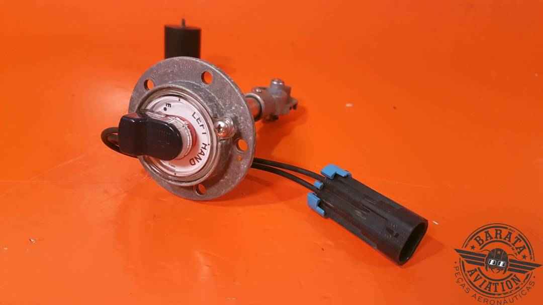 FUEL SENDING / TRANSMITTER LEFT HAND W/ CONNECTOR P/N: 6744-2