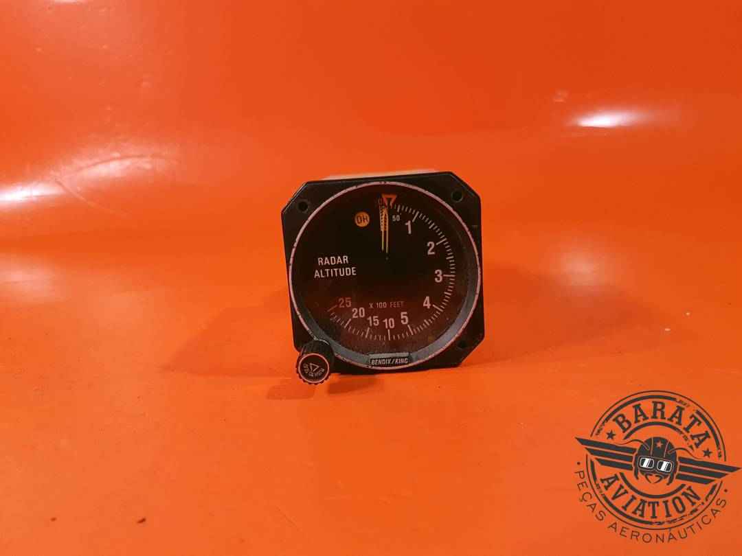 RADAR ALTIMETER INDICATOR KI250 (BENDIX KING) W/ CONNECTOR PN : 0663054-01