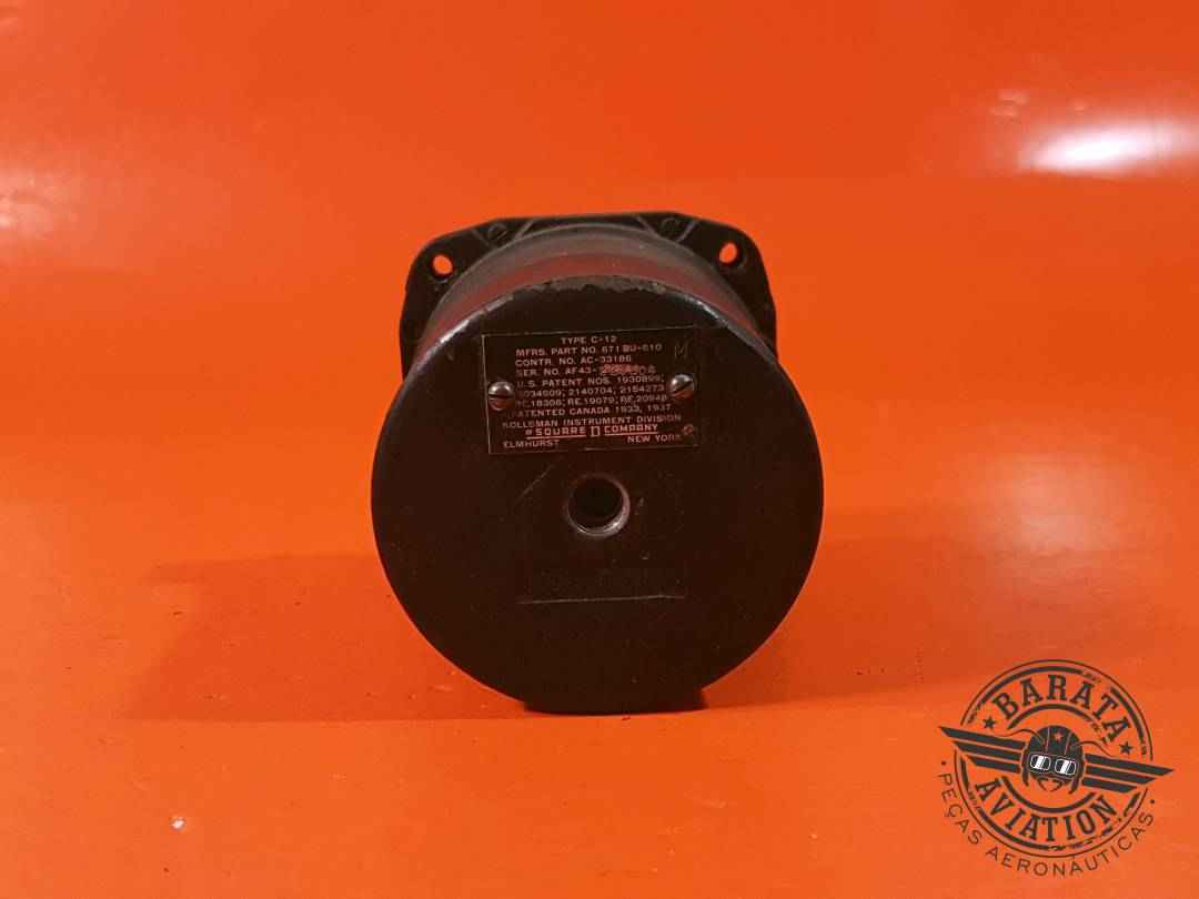 ALTIMETER (KOLLSMAN)  P/N: 671BU-010