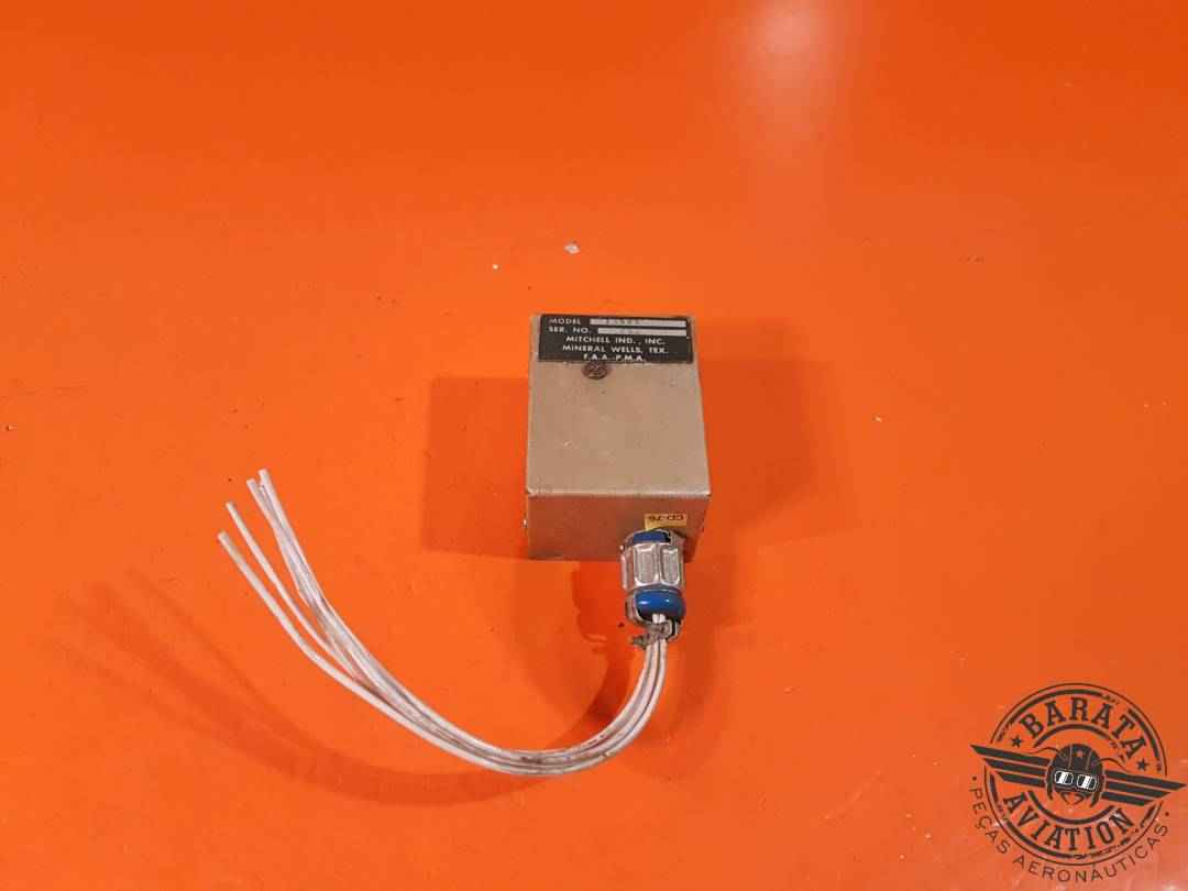 RELAY BOX (MITCHELL) INCLUDED CONNECTOR.  P/N: 1A526 
