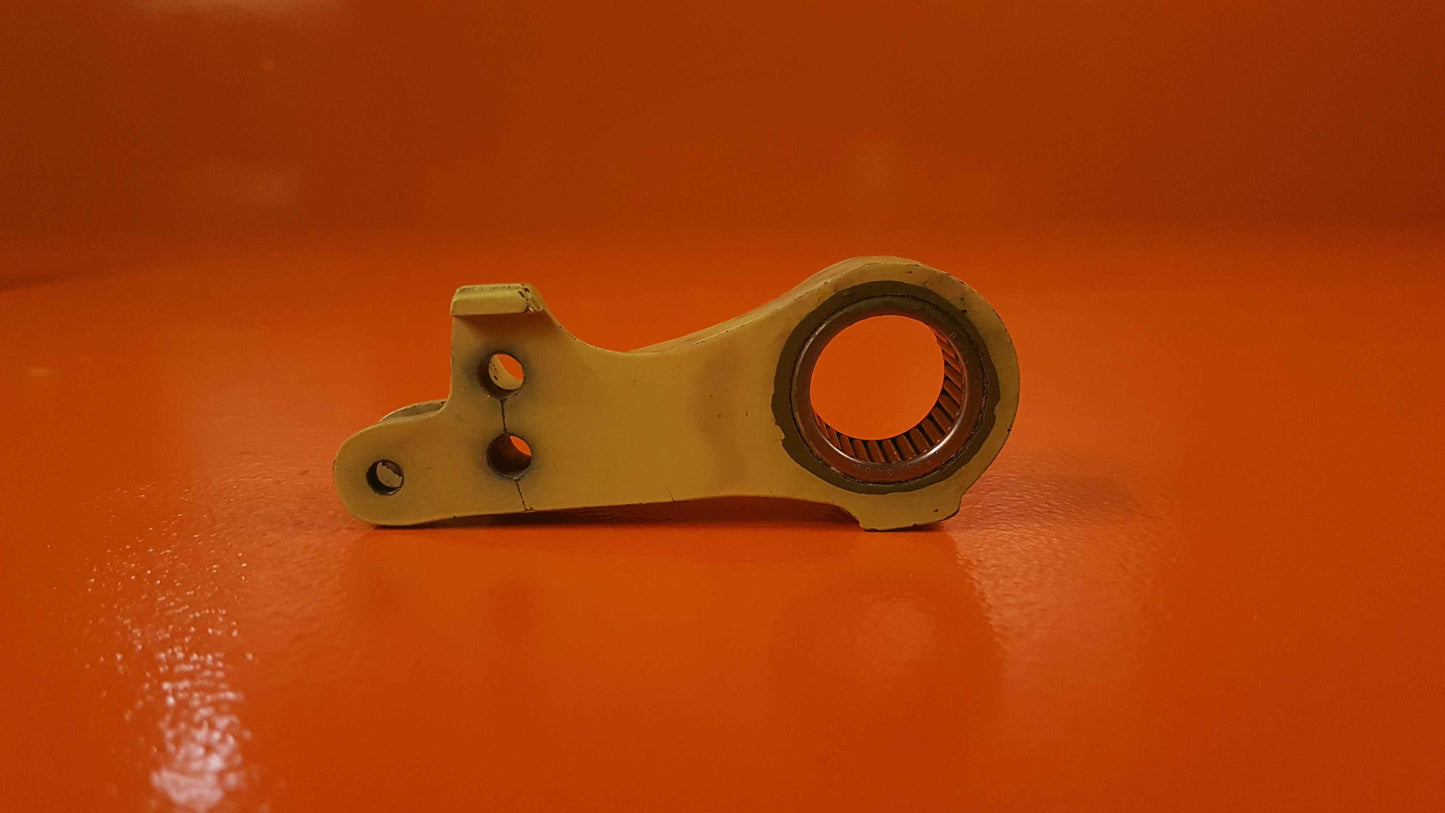 35-524367-2L Beechcraft Co-Pilot L/H Rudder Pedal Arm Assy