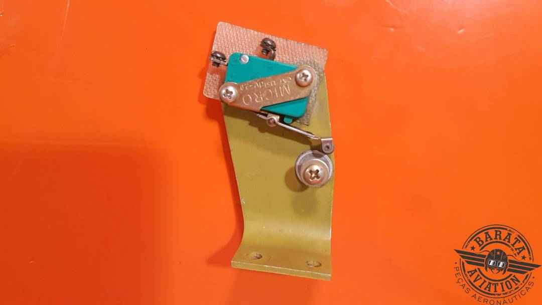 SWITCH-THROTTLE WARNING MICRO P/N: V3-101