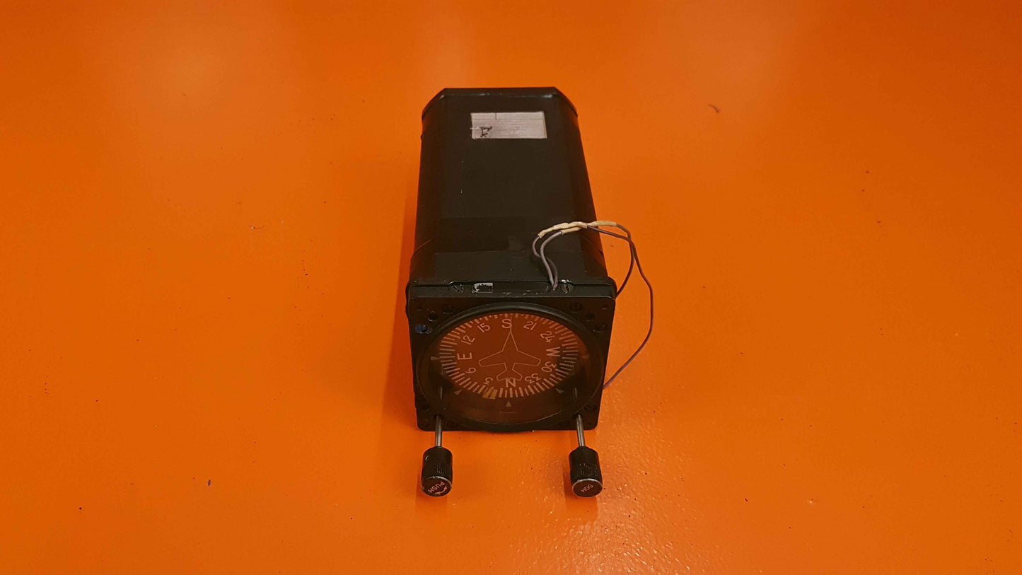 IU262-004-15 Sigma-Tek 4000C-1 Directional Gyro Indicator