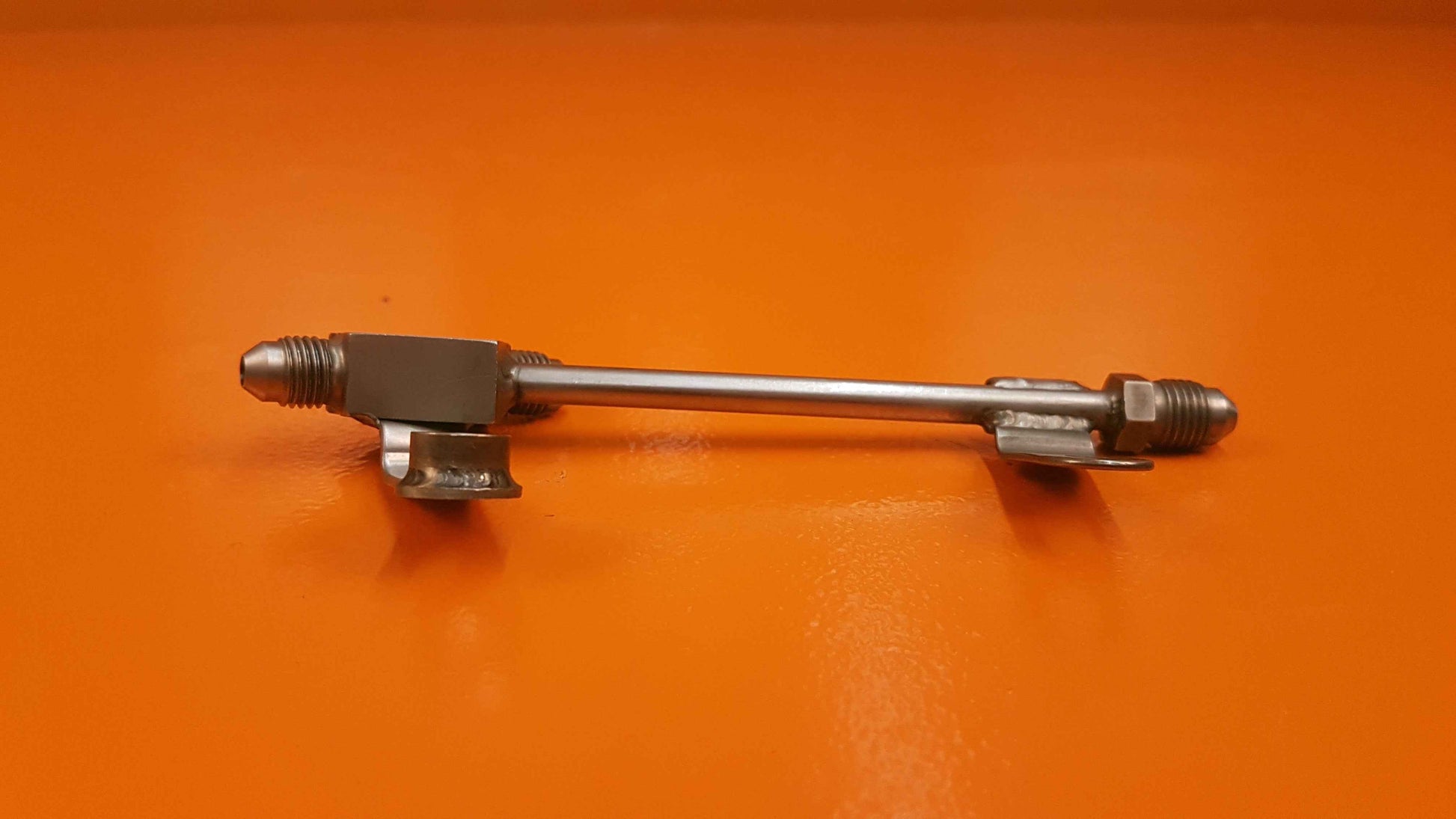 1-170-410-02 Manifold Assembly