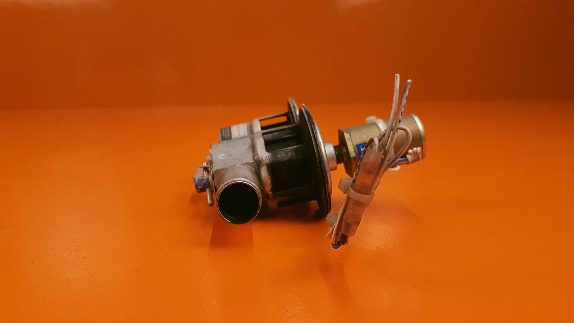 2H22-11 Parker Deice Control and Regulator Relief Valve