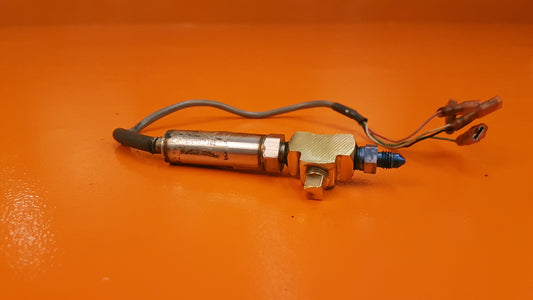 PT-100GA Electronics International Inc. Pressure Transducer