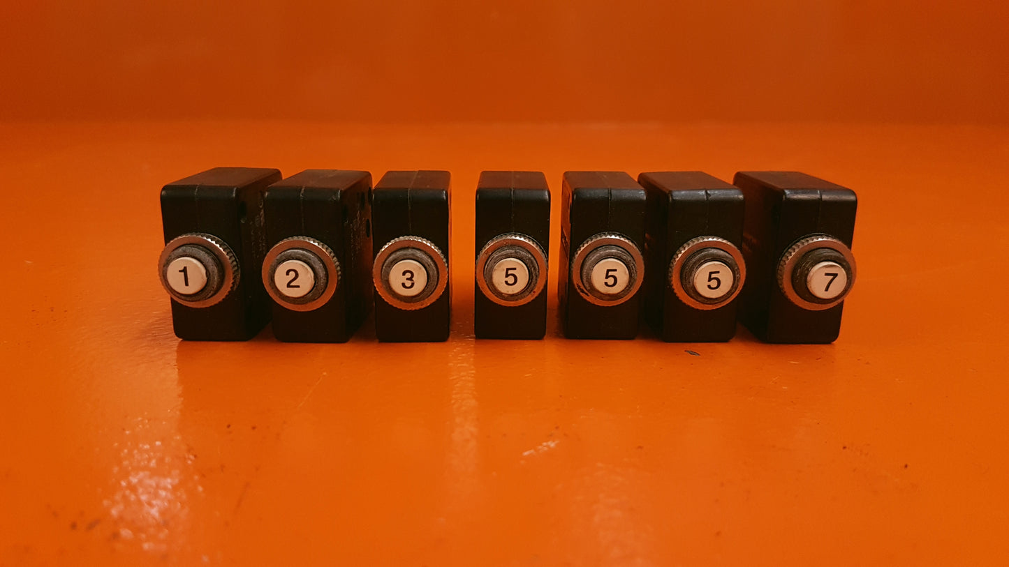 W58-XC4C12A-7 Potter &amp; Brumfield Push to Reset Thermal Circuit Breaker Kit