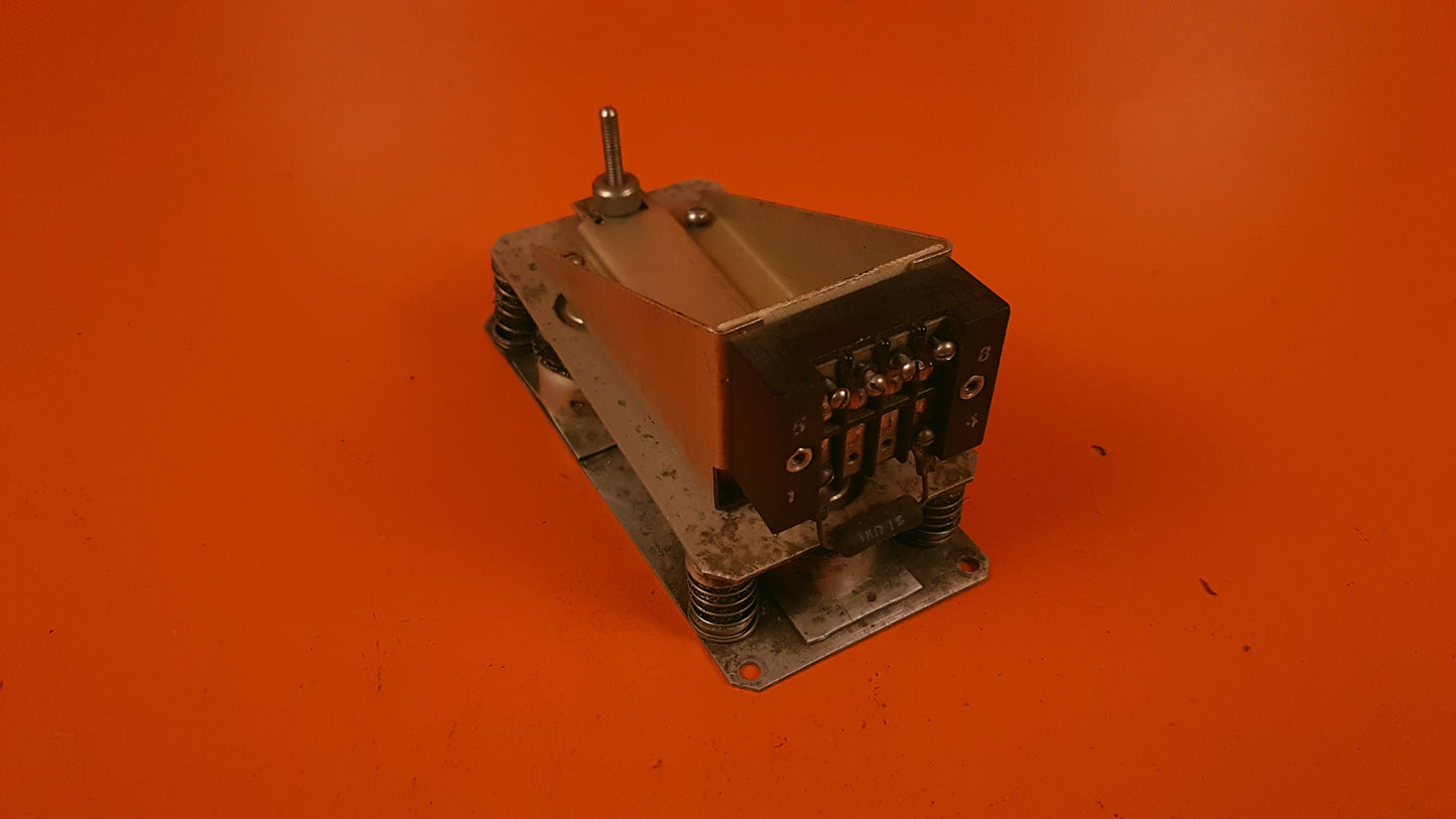 41531 Edison Mount Assembly