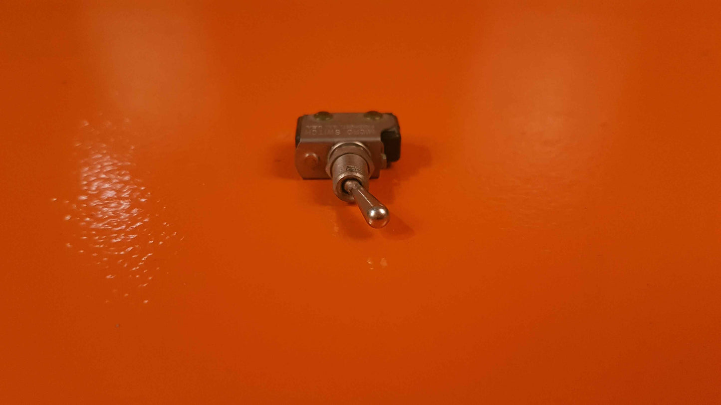 6AT124-T Micro Switch Toggle Switch