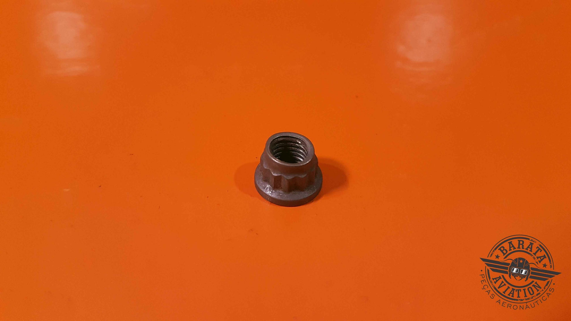 ST2119-10  Pratt & Whitney Nut