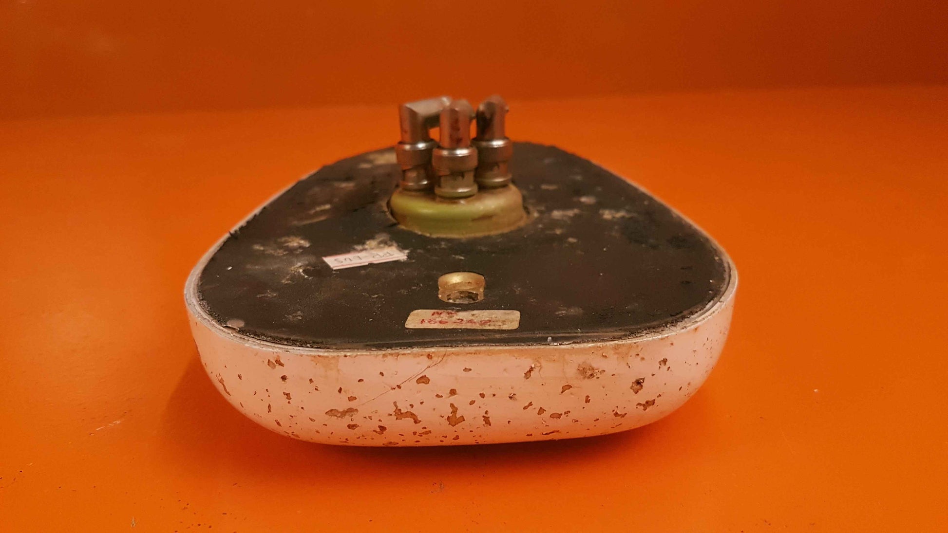 622-3586-001 Collins ANT-650A ADF Antenna