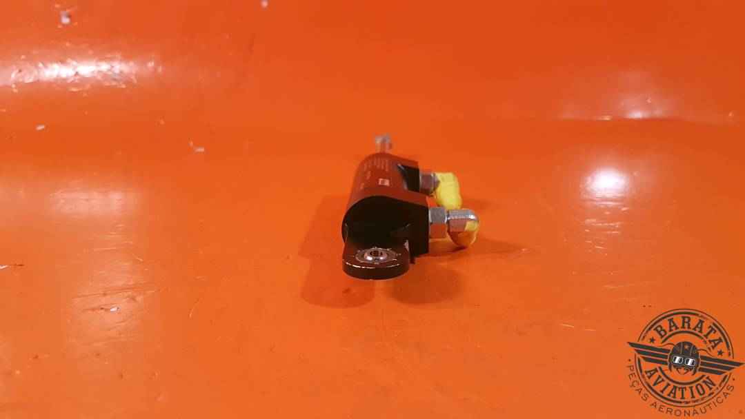10-78A Cleveland Brake Master Cylinder Assy