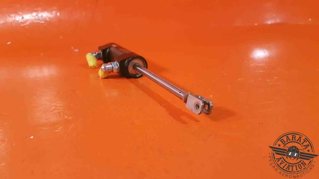 10-78A Cleveland Brake Master Cylinder Assy