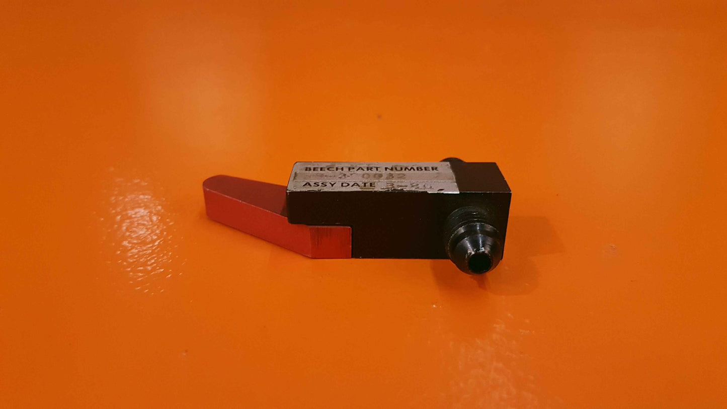 58-380032 Beech Static Valve Assy