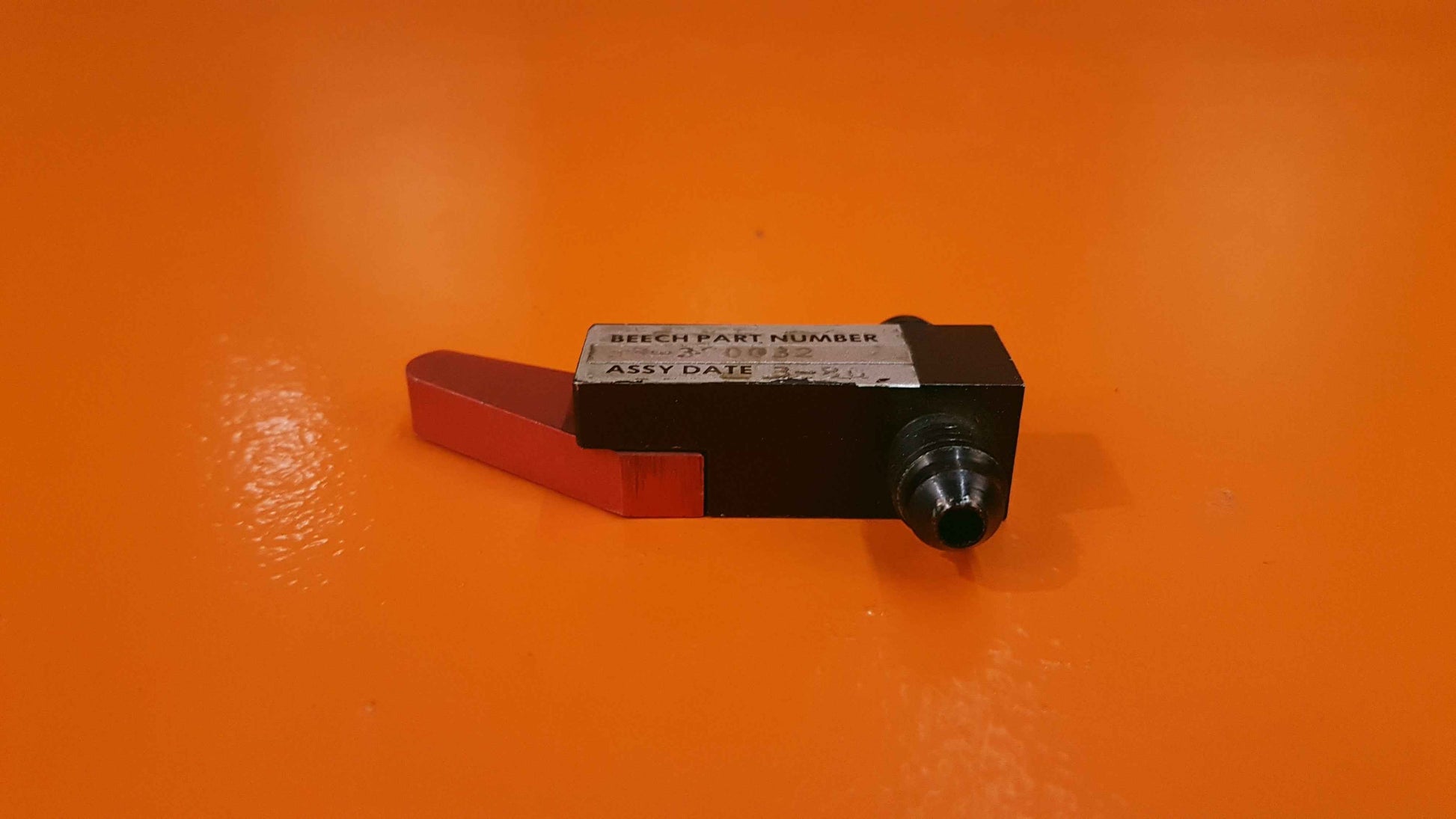 58-380032 Beech Static Valve Assy