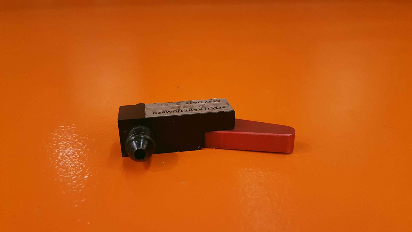 58-380032 Beech Static Valve Assy