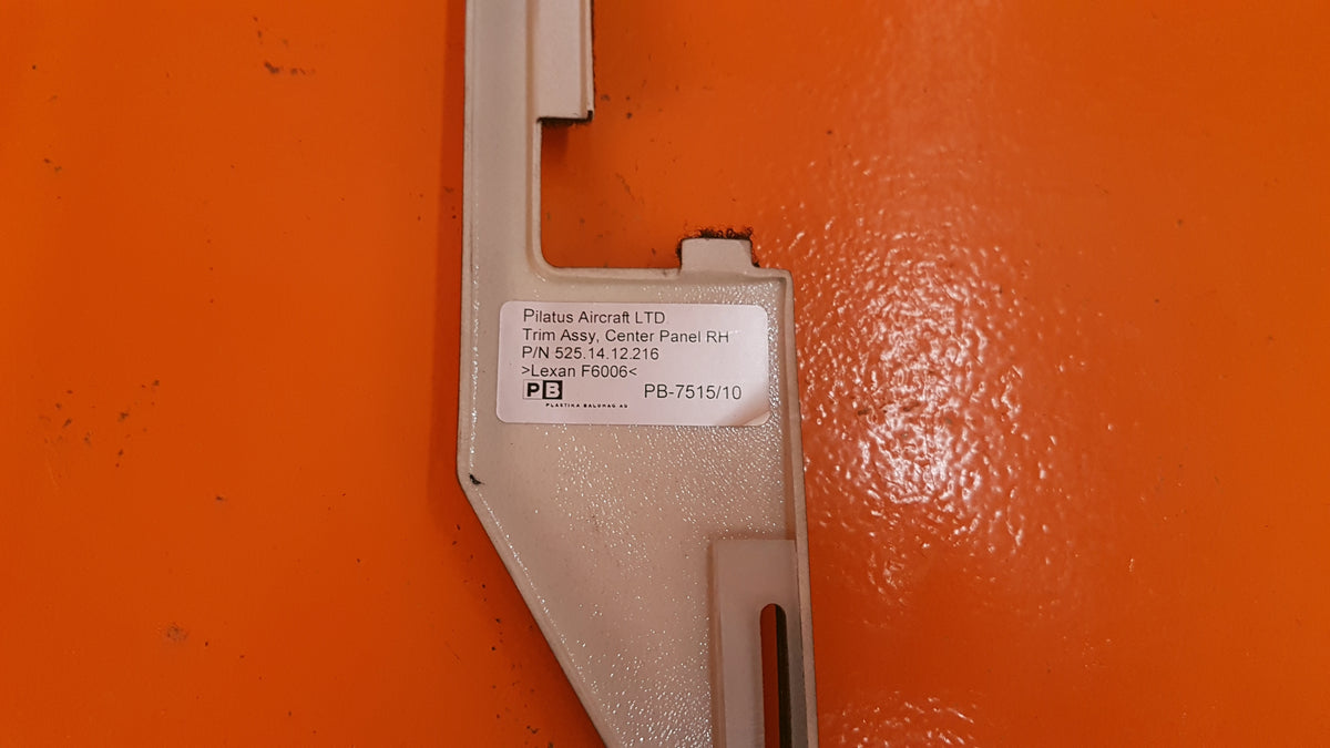 525.14.12.216 Trim Assy Center Panel