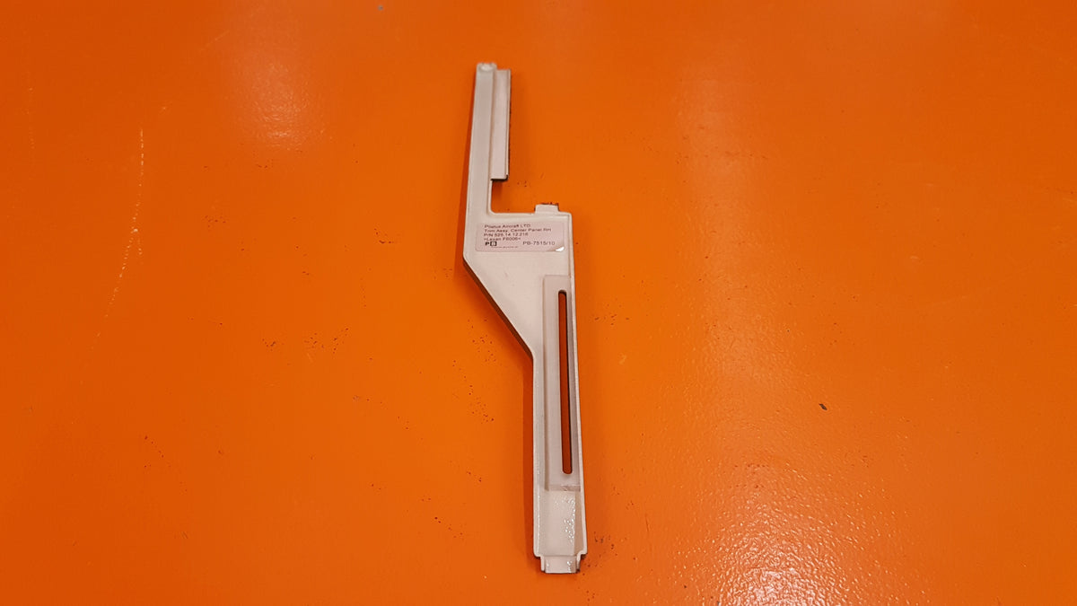 525.14.12.216 Trim Assy Center Panel