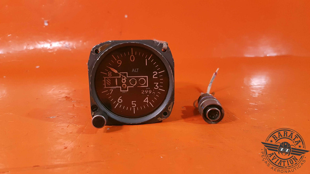 10450-11110   Aerosonic Altimeter W/ Connector
