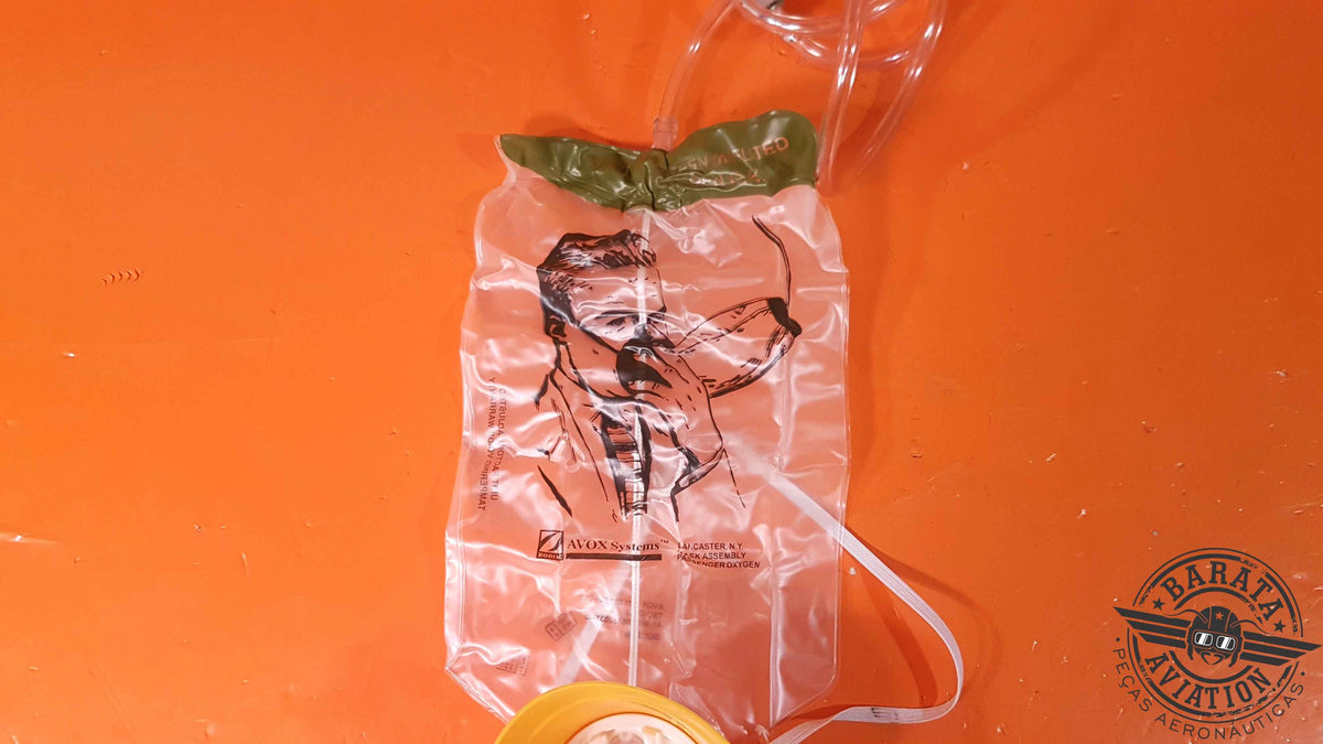 289-601-211   Avox Oxygen Mask - Passenger