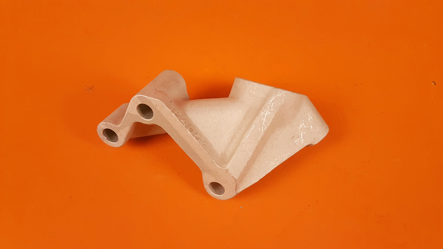 641894 Continental Engine Mounting Bracket