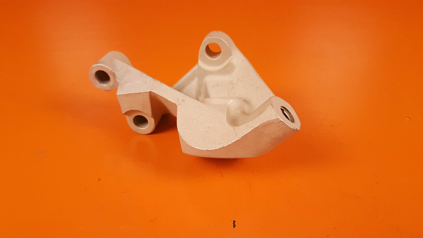 641894 Continental Engine Mounting Bracket
