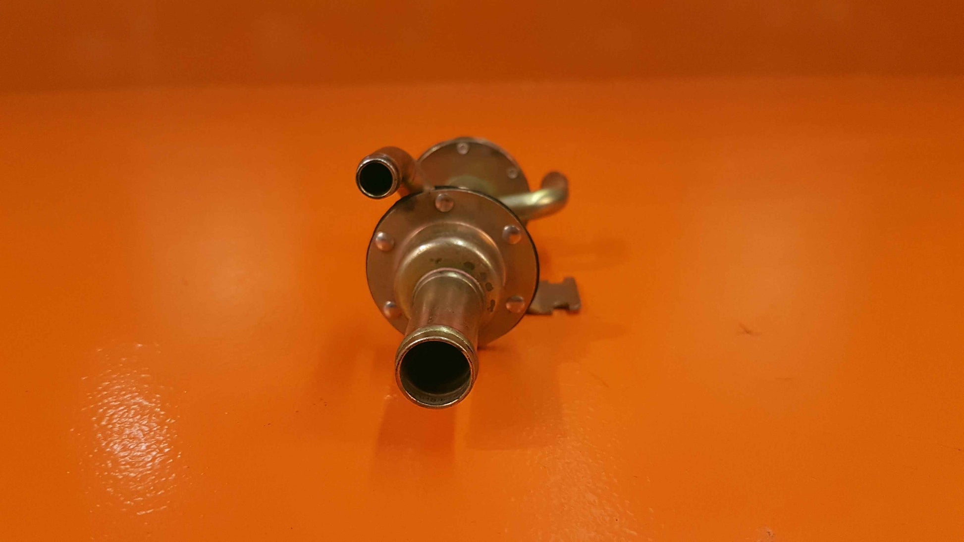 1H5-18 Airborne Vacuum Manifold Assy