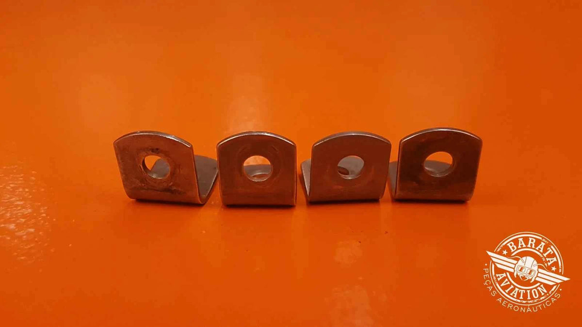 3010623 Pratt & Whitney 90-Degree Bracket Kit