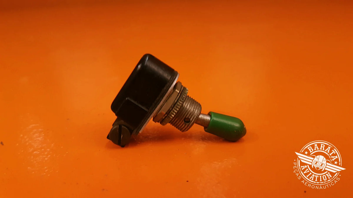 487-790 Piper Toggle Switch