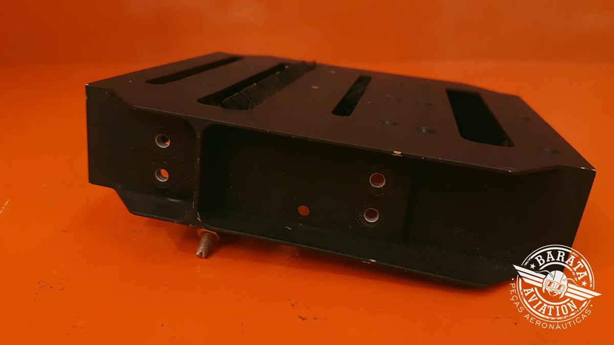 576.10.12.108 Pilatus Engine Console Cover Assy
