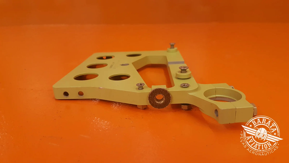 576.10.12.143 Pilatus RH Bearing