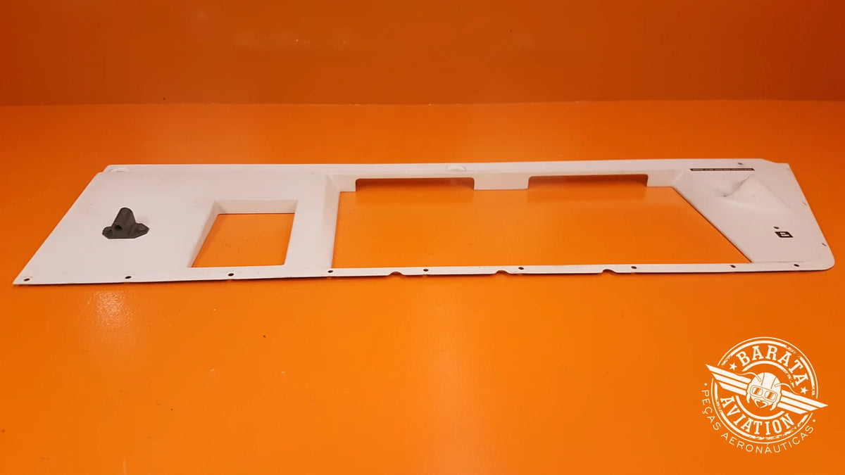 525.14.12.171 SIDEWALL PANEL MID- Left